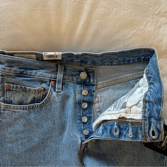 Levi’s 501® ORIGINAL FIT WOMEN'S JEANS 26x30 - Picture 2 of 5